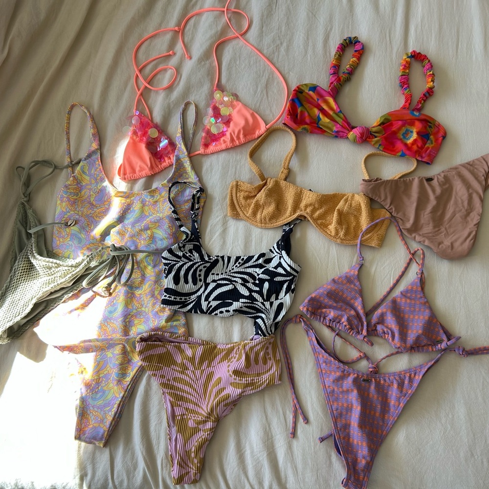 Colorful Bikini Set Collection - Picture 2 of 9